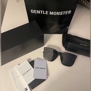 Gentle Monster Her Glasses